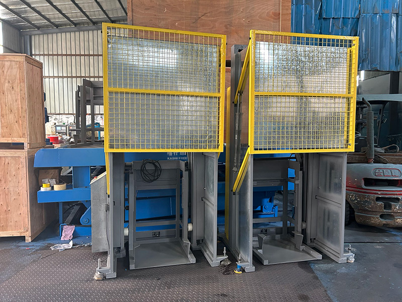 提升傾斜倒料機(jī)